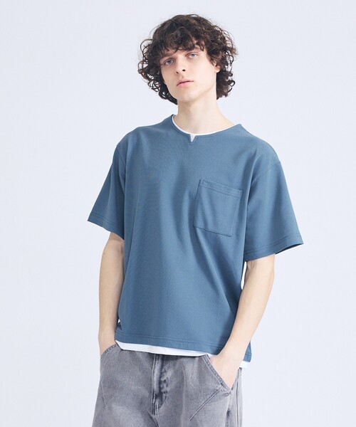 ABAHOUSE(アバハウス)の「キーネック カノコ半袖Tシャツ / フェイクレイヤード(Tシャツ/カットソー・メンズ・グレイッシュブルー/ブラック/ホワイト・46/48)」の1枚目の写真