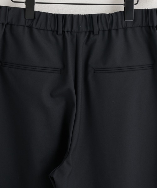 ATON（エイトン）の「【ATON】WOOL TROPICAL LOOSE FIT PANTS／毎日使える定番ウールパンツ（スラックス・メンズ・ブラック/ネイビー/グレー・2/4/6）」の17枚目の写真