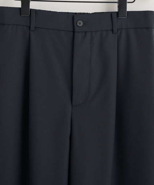 ATON（エイトン）の「【ATON】WOOL TROPICAL LOOSE FIT PANTS／毎日使える定番ウールパンツ（スラックス・メンズ・ブラック/ネイビー/グレー・2/4/6）」の9枚目の写真