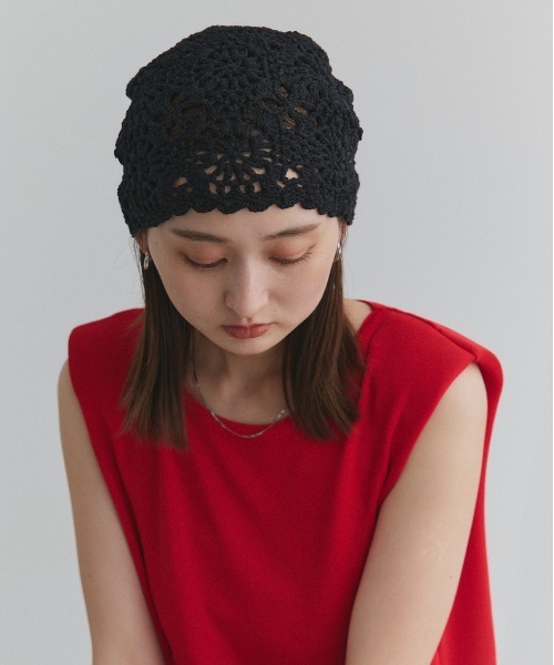 ad thie（アドティエ）の「クロシェ ビーニーハット（ニットキャップ/ビーニー・レディース・ベージュ/ライトグレー/ブラック/アイボリー・FREE）」の16枚目の写真