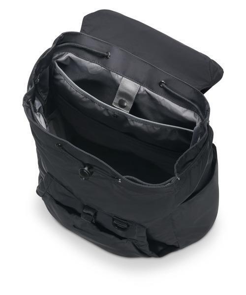 NIKE(ナイキ)の「NIKE/ナイキ ワン/バックパック (25L)(バックパック/リュック・レディース・ブラック・FREE)」の4枚目の写真