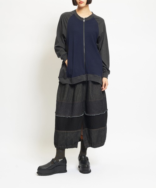 gomme（ゴム）の「コンビネーション　コクーンジャケット（ブルゾン・レディース・ブラック/チャコール/ネイビー・MEDIUM）」の4枚目の写真