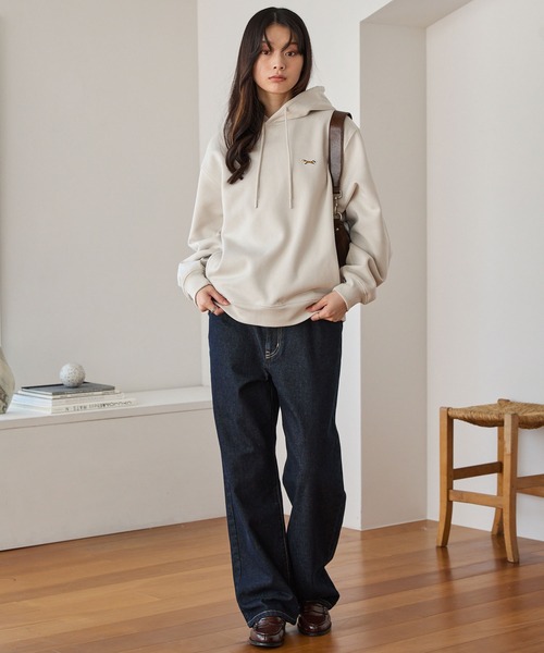 PENNEYS（ぺニーズ）の「PENNEYS/ペニーズ 別注 THE FOX ロゴ ワンポイント刺繍 オーバーサイズシームポケットプルオーバーパーカー（パーカー・レディース・ナチュラル/ライトグレー/ワイン/ブラウン系/ブラック/ネイビー・S/L/M）」の11枚目の写真