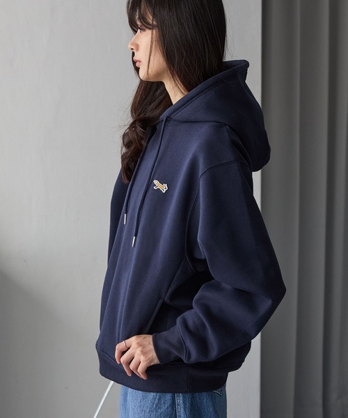 PENNEYS（ぺニーズ）の「PENNEYS/ペニーズ 別注 THE FOX ロゴ ワンポイント刺繍 オーバーサイズシームポケットプルオーバーパーカー（パーカー・レディース・ナチュラル/ライトグレー/ワイン/ブラウン系/ブラック/ネイビー・S/L/M）」の22枚目の写真
