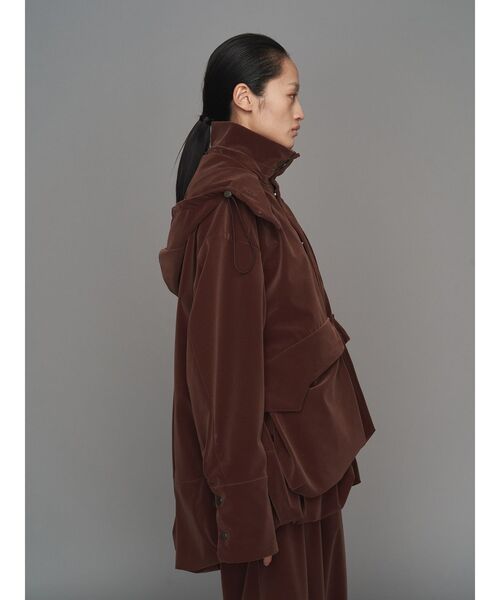 UN3D.（アンスリード）の「VELVET HEM GATHER HOOD CT / ベルベットヘムギャザーフードコート（その他アウター・レディース・キャメル/ブラック・FREE）」の3枚目の写真