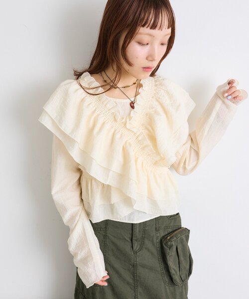 w closet（ダブルクローゼット）の「【25AW】マルチウェイ長袖ブラウス（シャツ/ブラウス・レディース・ブラック/アイボリー/ブルー/ブラウン/グリーン/ピンク・FREE）」の2枚目の写真