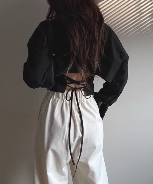 Lace Ladies(レースレディース)の「バック レースアップ ビッグ カフス シャツ(シャツ/ブラウス・レディース・ブルー/ブラック・S/M/XL)」の12枚目の写真