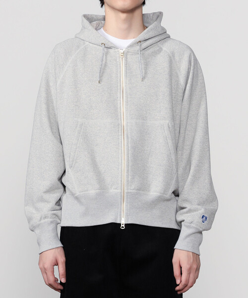 ORCIVAL（オーシバル）の「ORCIVAL | 〈別注〉コットン裏毛 フルジップパーカー MEN（パーカー・メンズ・グレー/オフホワイト/ベージュ・4/5/3）」の11枚目の写真