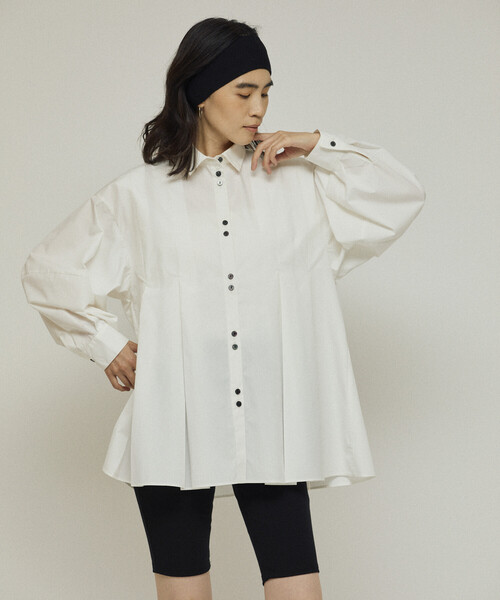 Firsthand（ファーストハンド）の「Firsthand/ファーストハンド ボックス タック バルーンスリーブ ロングスリーブシャツ / チュニック丈ブラウス（シャツ/ブラウス・レディース・サックスブルー/ブラック/ホワイト・ﾌﾘ-）」の14枚目の写真