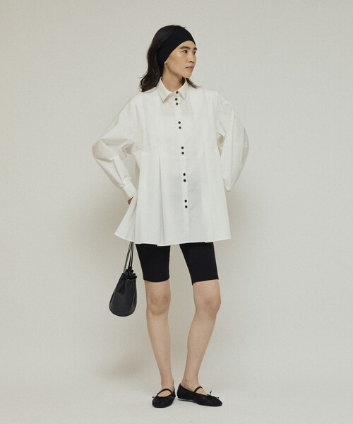 Firsthand（ファーストハンド）の「Firsthand/ファーストハンド ボックス タック バルーンスリーブ ロングスリーブシャツ / チュニック丈ブラウス（シャツ/ブラウス・レディース・サックスブルー/ブラック/ホワイト・ﾌﾘ-）」の16枚目の写真