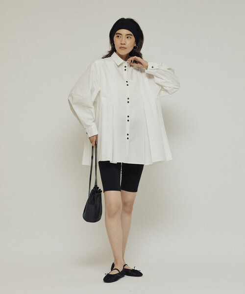 Firsthand（ファーストハンド）の「Firsthand/ファーストハンド ボックス タック バルーンスリーブ ロングスリーブシャツ / チュニック丈ブラウス（シャツ/ブラウス・レディース・サックスブルー/ブラック/ホワイト・ﾌﾘ-）」の18枚目の写真