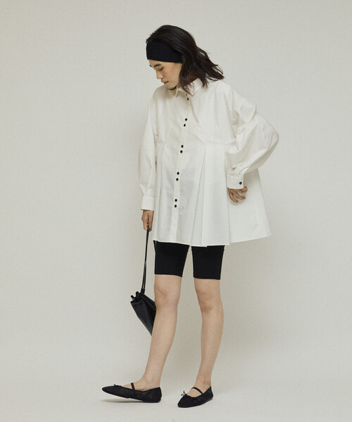 Firsthand（ファーストハンド）の「Firsthand/ファーストハンド ボックス タック バルーンスリーブ ロングスリーブシャツ / チュニック丈ブラウス（シャツ/ブラウス・レディース・サックスブルー/ブラック/ホワイト・ﾌﾘ-）」の22枚目の写真