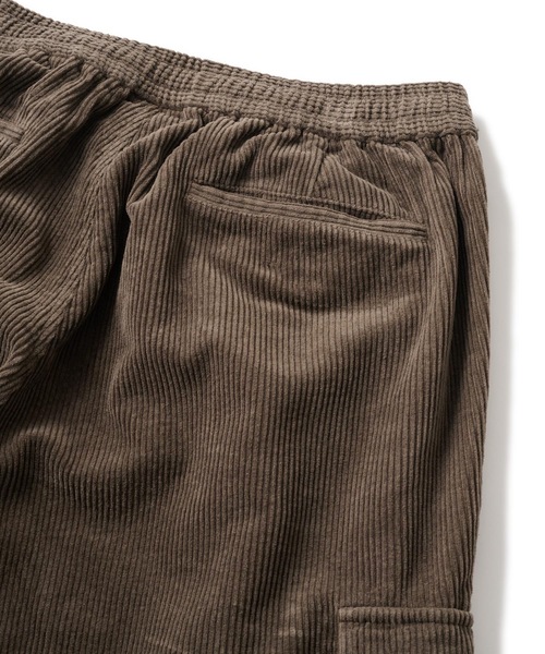 FTC(エフティーシー)の「CORDUROY CARGO PANT(その他パンツ・メンズ・タン/ブラック/ネイビー/チャコール・LARGE/MEDIUM/SMALL/X-LARGE)」の19枚目の写真