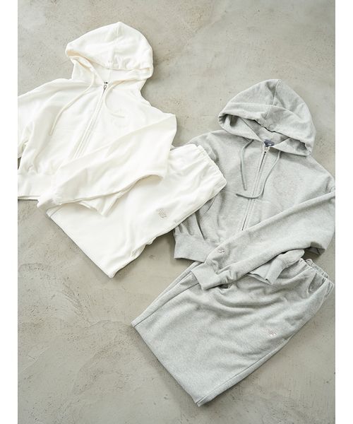 NEW BALANCE（ニューバランス）の「【New Balance for emmi】ダブルジップフーディースウェット（スウェット・レディース・グレー・M）」の20枚目の写真