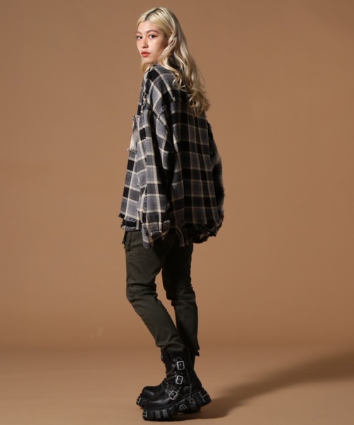DANKE SCHON（ダンケシェーン）の「DankeSchon/ダンケシェーン/FLANNEL SHIRTS（シャツ/ブラウス・レディース・ベージュ/ブラック/ネイビー・L/M）」の17枚目の写真