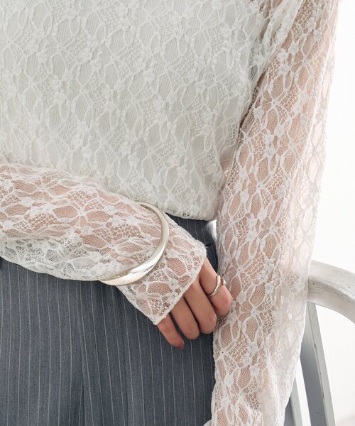 mystic（ミスティック）の「【肌触りよく伸縮性もあり◎/レイヤードスタイルにも】レースプルオーバー（Tシャツ/カットソー・レディース・ベージュ/オフホワイト/ブラック・FREE）」の13枚目の写真