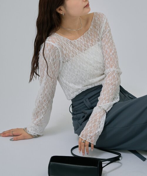mystic（ミスティック）の「【肌触りよく伸縮性もあり◎/レイヤードスタイルにも】レースプルオーバー（Tシャツ/カットソー・レディース・ベージュ/オフホワイト/ブラック・FREE）」の16枚目の写真