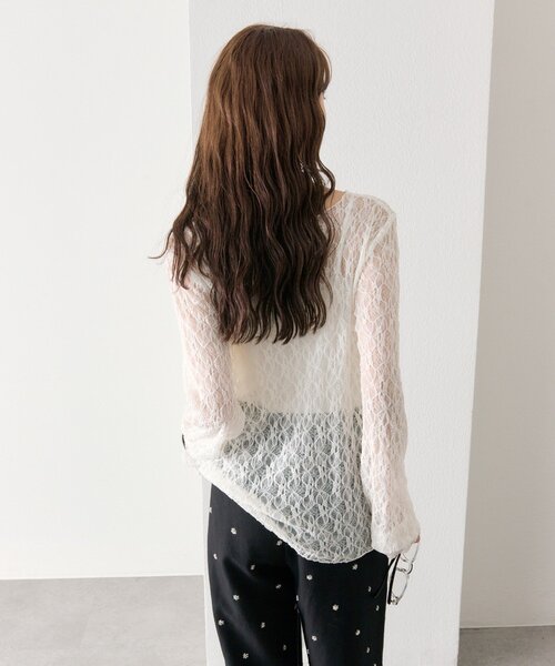 mystic(ミスティック)の「【肌触りよく伸縮性もあり◎/レイヤードスタイルにも】レースプルオーバー(Tシャツ/カットソー・レディース・ベージュ/オフホワイト/ブラック・FREE)」の10枚目の写真