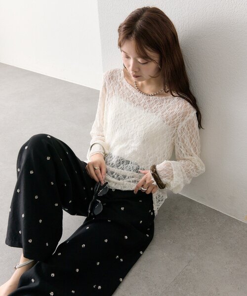 mystic(ミスティック)の「【肌触りよく伸縮性もあり◎/レイヤードスタイルにも】レースプルオーバー(Tシャツ/カットソー・レディース・ベージュ/オフホワイト/ブラック・FREE)」の12枚目の写真