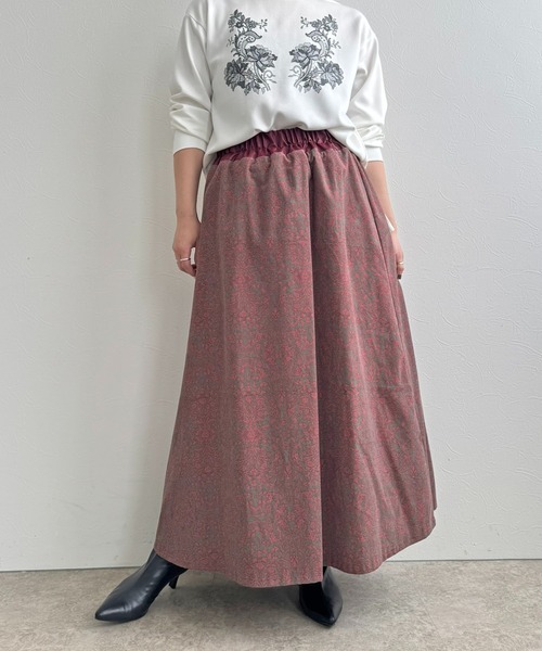 LHELBIE(レルビエ)の「コーデュロイフレアスカート(スカート・レディース・グレー/ネイビー/レッド・M)」の3枚目の写真