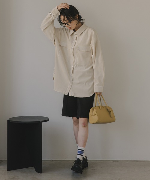 210nouve（トゥージュヌーブ）の「コーデュロイ オーバーサイズ シャツ（シャツ/ブラウス・レディース・アイボリー/ブラウン/グレー・FREE）」の9枚目の写真
