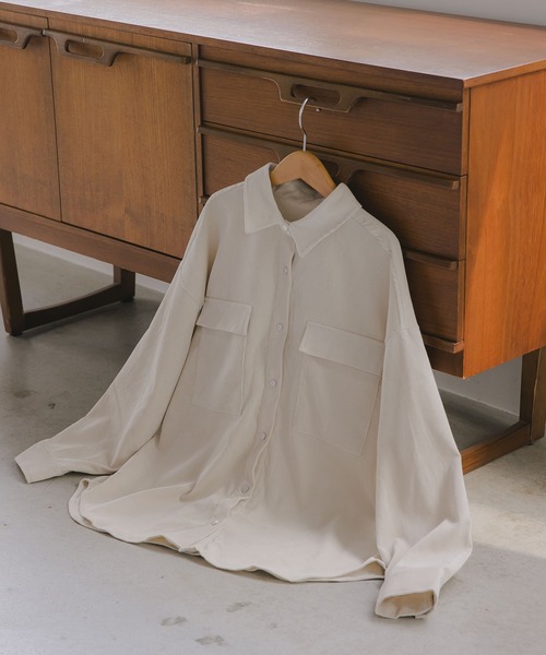 210nouve（トゥージュヌーブ）の「コーデュロイ オーバーサイズ シャツ（シャツ/ブラウス・レディース・アイボリー/ブラウン/グレー・FREE）」の20枚目の写真