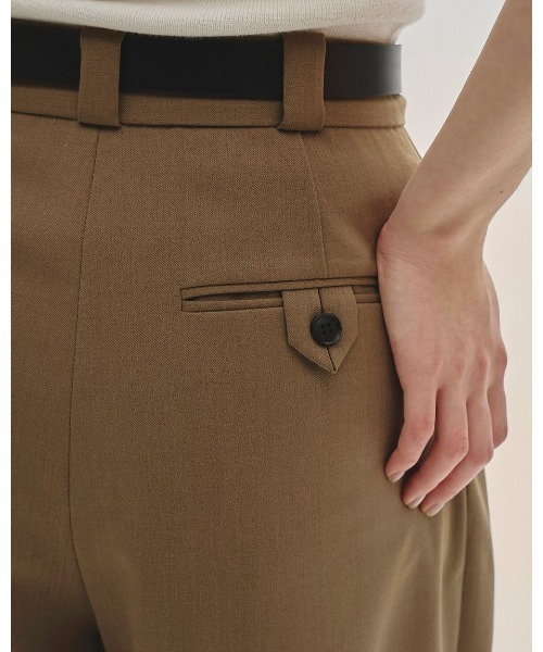TODAYFUL(トゥデイフル)の「TODAYFUL Tapered Tuck Trousers 12520710(その他パンツ・レディース・グレー/ブラック/ライトブラウン・38/36)」の19枚目の写真