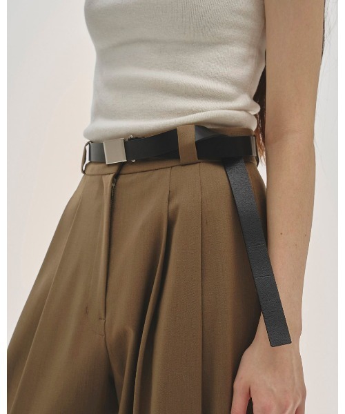 TODAYFUL Tapered Tuck Trousers 12520710（その他パンツ）｜TODAYFUL