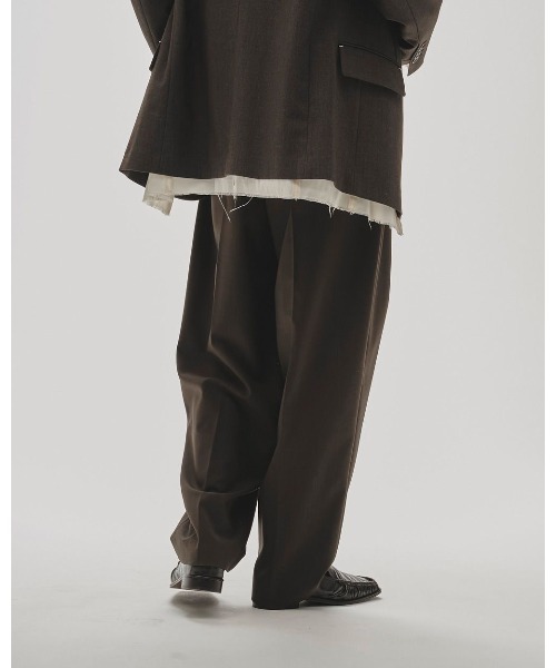 TODAYFUL Tapered Tuck Trousers 12520710（その他パンツ）｜TODAYFUL