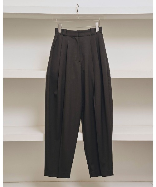 TODAYFUL(トゥデイフル)の「TODAYFUL Tapered Tuck Trousers 12520710(その他パンツ・レディース・グレー/ブラック/ライトブラウン・38/36)」の9枚目の写真