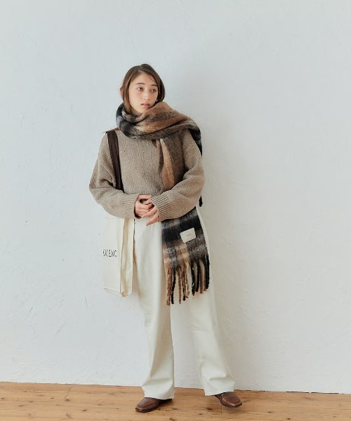 KALENO(カレノ)の「loose turtle knit(ニット/セーター・レディース・ベージュ・FREE)」の14枚目の写真