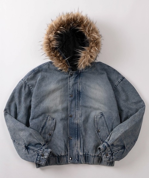 SlashDate（スラッシュデイト）の「【82】2WAY ヴィンテージライク デニム ファーフード ブルゾン（ブルゾン・メンズ・ブルー/ブラック・M/L）」の2枚目の写真