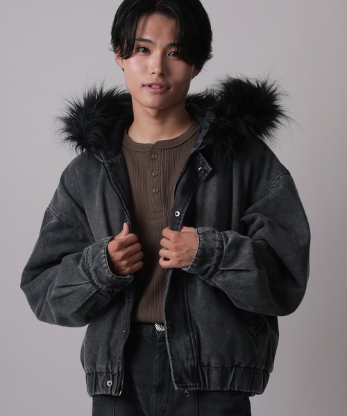 SlashDate（スラッシュデイト）の「【82】2WAY ヴィンテージライク デニム ファーフード ブルゾン（ブルゾン・メンズ・ブルー/ブラック・M/L）」の11枚目の写真