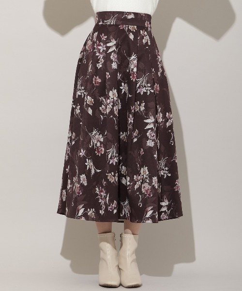 WILLSELECTION（ウィルセレクション）の「フラワープリントボリュームタックスカート（スカート・レディース・ホワイト系その他/レッド系その他/ブラウン系その他・FREE）」の17枚目の写真