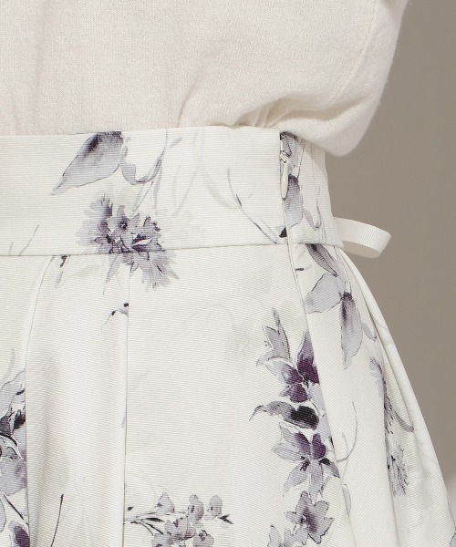 WILLSELECTION（ウィルセレクション）の「フラワープリントボリュームタックスカート（スカート・レディース・ホワイト系その他/レッド系その他/ブラウン系その他・FREE）」の13枚目の写真