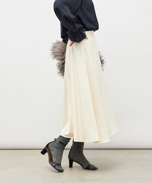 NOLLEY’S（ノーリーズ）の「ウォッシャブル2WAYストレッチフレアスカート（スカート・レディース・キナリ/サックスブルー/ネイビー・36/38/34）」の14枚目の写真