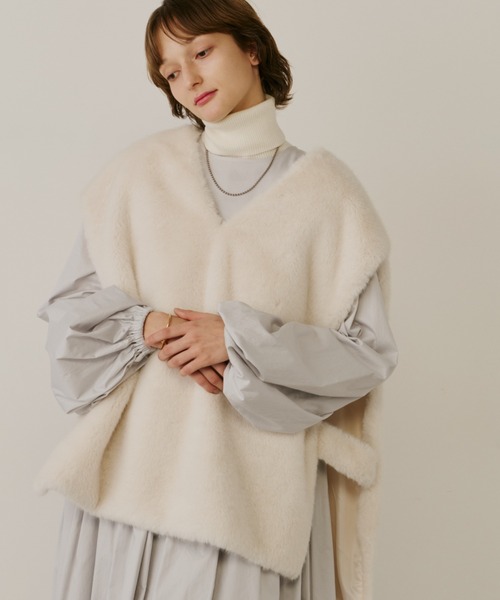 PERNA（ペルナ）の「サイドベルトファージレ（ベスト・レディース・ブラック/アイボリー・FREE）」の21枚目の写真