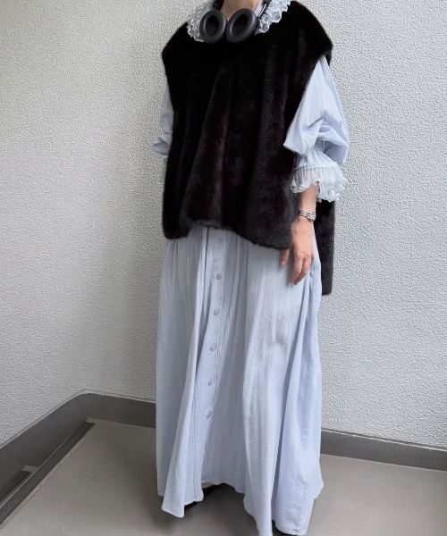 PERNA（ペルナ）の「サイドベルトファージレ（ベスト・レディース・ブラック/アイボリー・FREE）」の12枚目の写真