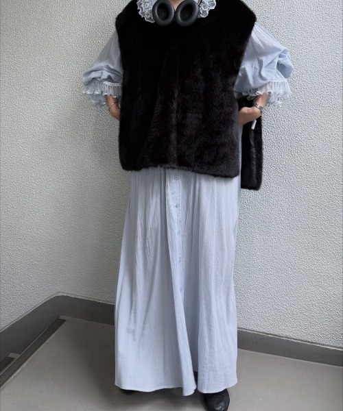 PERNA（ペルナ）の「サイドベルトファージレ（ベスト・レディース・ブラック/アイボリー・FREE）」の13枚目の写真