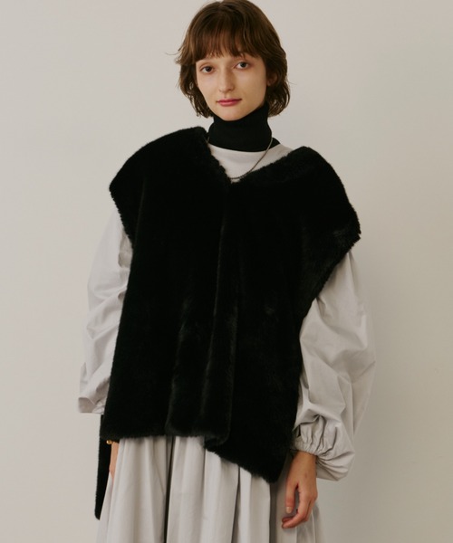 PERNA（ペルナ）の「サイドベルトファージレ（ベスト・レディース・ブラック/アイボリー・FREE）」の15枚目の写真