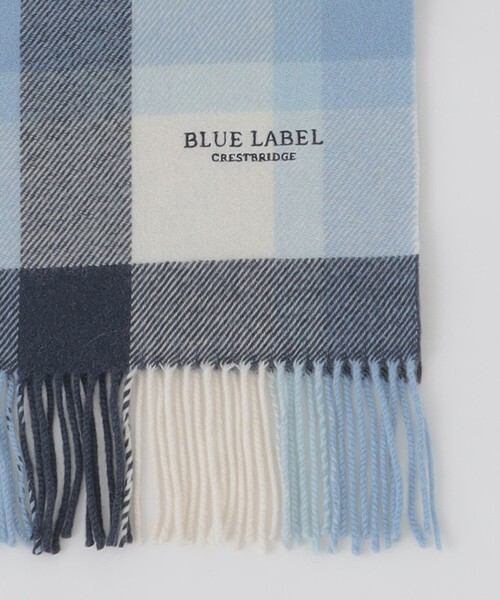 BLUE LABEL CRESTBRIDGE(ブルーレーベルクレストブリッジ)の「クレストブリッジチェックマフラー(マフラー・レディース・ブルー系その他2/ブラック/ピンク系その他2/ベージュ/レッド・FREE)」の7枚目の写真