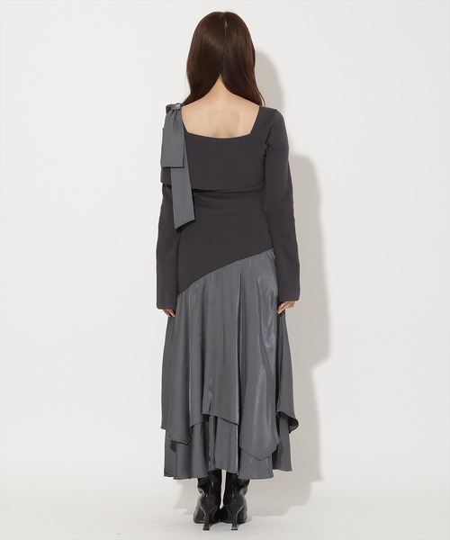 AND COUTURE(アンドクチュール)の「ショルダーリボンニットドッキングワンピース(ワンピース・レディース・チャコールグレー/ブラック/ピンク・FREE)」の17枚目の写真