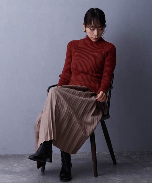 NICOLE white（ニコルホワイト）の「プレーティングリブタートル（ニット/セーター・レディース・ブラック/オフホワイト/グレー/テラコッタ・FREE）」の13枚目の写真