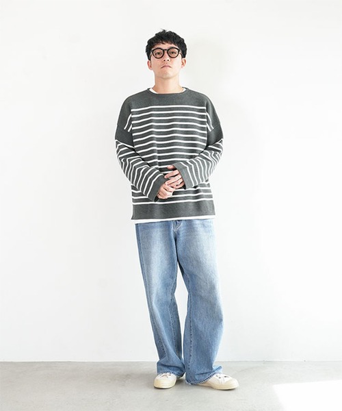 SOLAMONAT(ソラモナ)の「ウエハースニットボーダー ワイドスリーブ ユニセックス(ニット/セーター・レディース・ホワイト×ブラック/グレー×ホワイト/ブラック×ホワイト・FREE)」の7枚目の写真