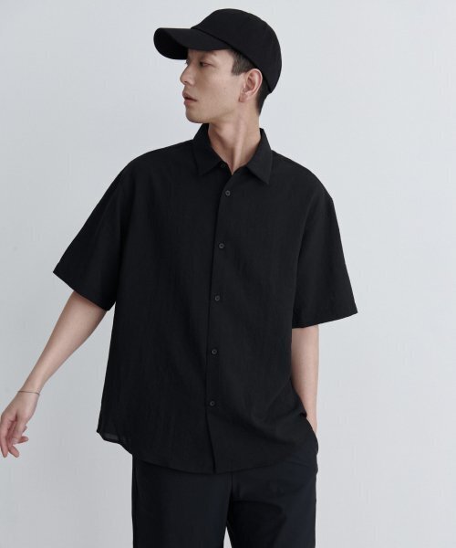 MUSINSA STANDARD（ムシンサスタンダード）の「リラックスドリネンライク半袖シャツ[ブラック]（シャツ/ブラウス・メンズ・その他・SMALL/MEDIUM/LARGE/X-LARGE/XX-LARGE）」の4枚目の写真