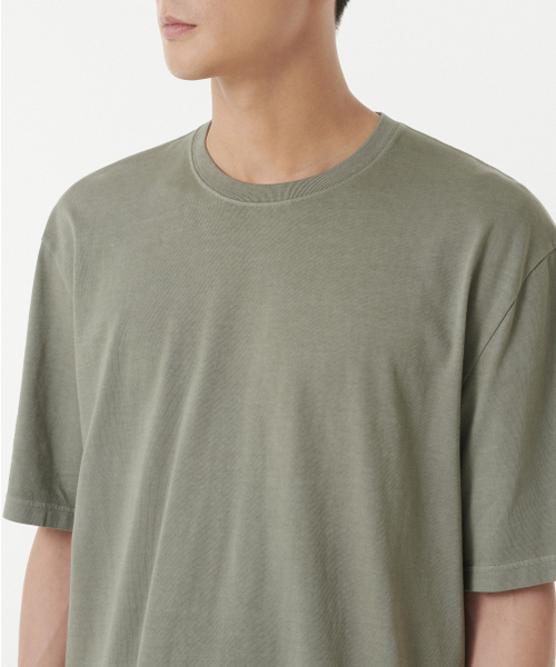 MUSINSA STANDARD（ムシンサスタンダード）の「ピグメントリラックスクルーネックTシャツ[ピスタチオ]（Tシャツ/カットソー・メンズ・その他・X-LARGE/XX-LARGE/XXX-LARGE/SMALL/MEDIUM/LARGE）」の4枚目の写真