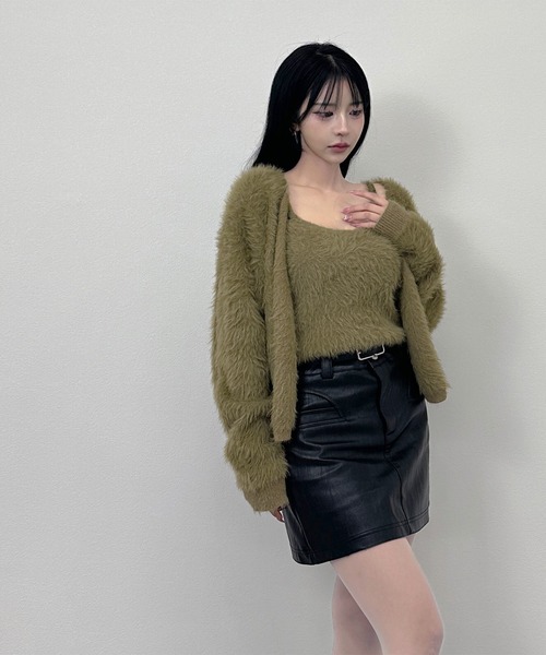 FOLLOWIN（フォロウィン）の「シャギーニットキャミ＆カーディガンセットトップス（カーディガン/ボレロ・レディース・ベージュ/アイボリー/ブラック・FREE）」の22枚目の写真