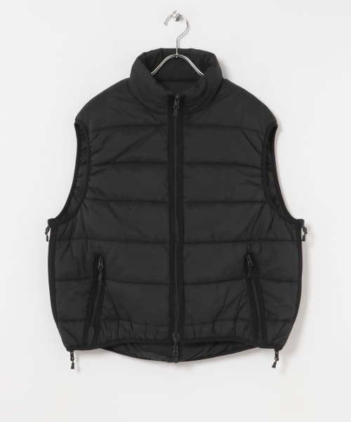 URBAN RESEARCH（アーバンリサーチ）の「DAIWA PIER39　Ws TECH REVERSIBLE CLIMBERS PUFFVEST（ダウンベスト・レディース・ブラック/ライトグレー/ネイビー・FREE）」の2枚目の写真