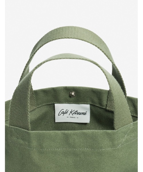 Maison Kitsune(メゾンキツネ)の「CAFE KITSUNE MINI TOTE(トートバッグ・メンズ・オリーブドラブ・U)」の4枚目の写真