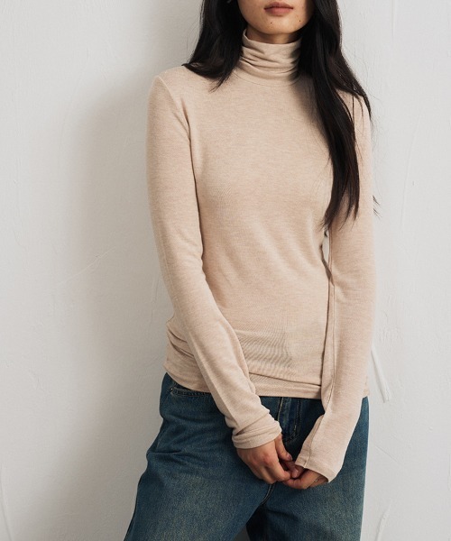 ReRe(リリ)の「タートルネックトップス(Tシャツ/カットソー・レディース・ブラック/ブルーグレー/オフホワイト/ダークグレー/ベージュ/ブラウン・MEDIUM/LARGE)」の15枚目の写真